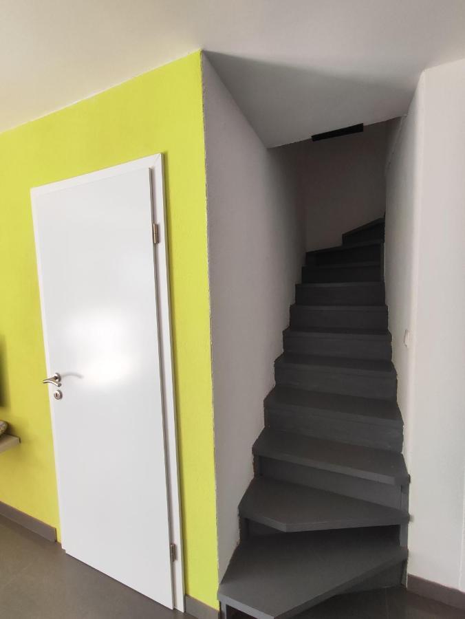 Apartmani Nada Mustapic Brela Bagian luar foto