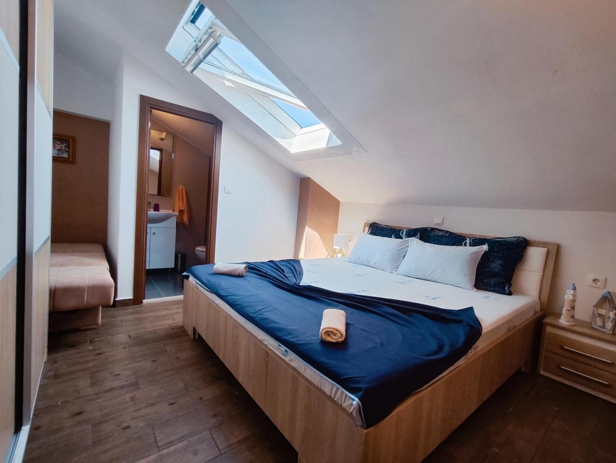 Apartmani Nada Mustapic Brela Bagian luar foto