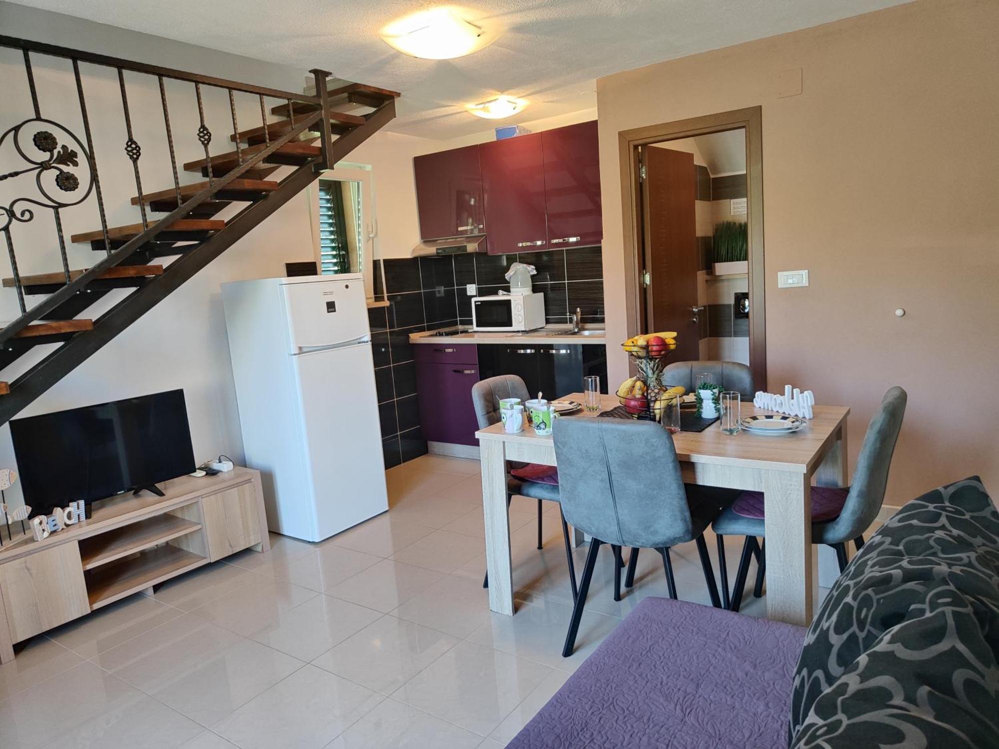 Apartmani Nada Mustapic Brela Bagian luar foto
